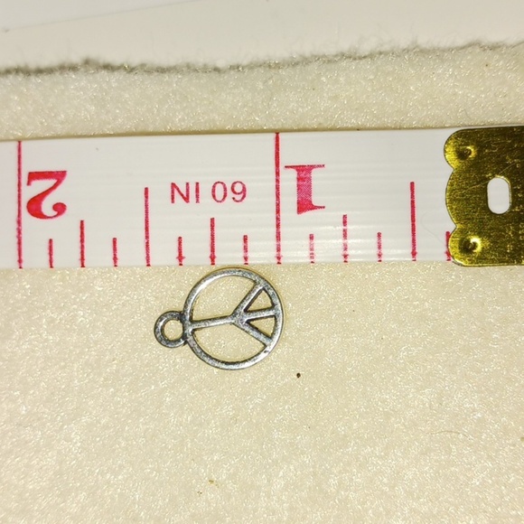Jewelry - NWOT - Tibetan Silver Pendant Charms for Jewelry - Peace